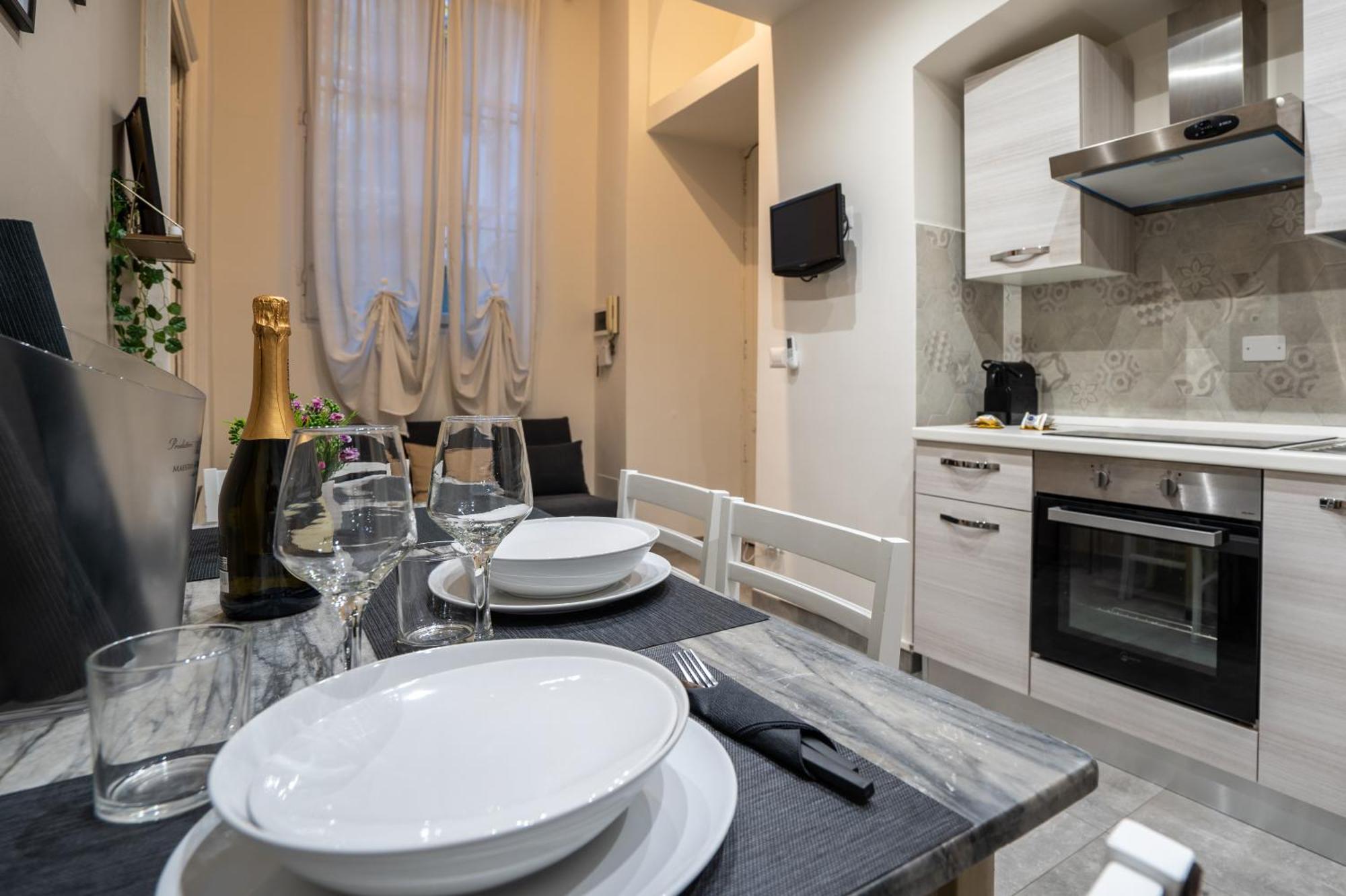 Apartment Stazione Porta Susa Grazioso Bilocale *